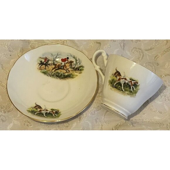 Royal Stuart Teacup Saucer Hunting Scene Fine Bone China England - Picture 4 of 4